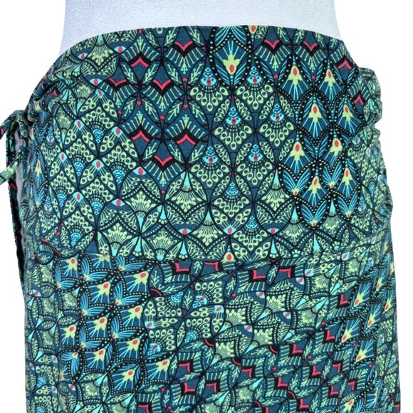 Patagonia Feathered Geo Print Stretch Pull On Skirt Active Wear, Athleisure M - Picture 2 of 8